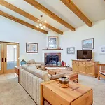 Sunny Santa Fe Vacation Rental With Fireplace And Yard